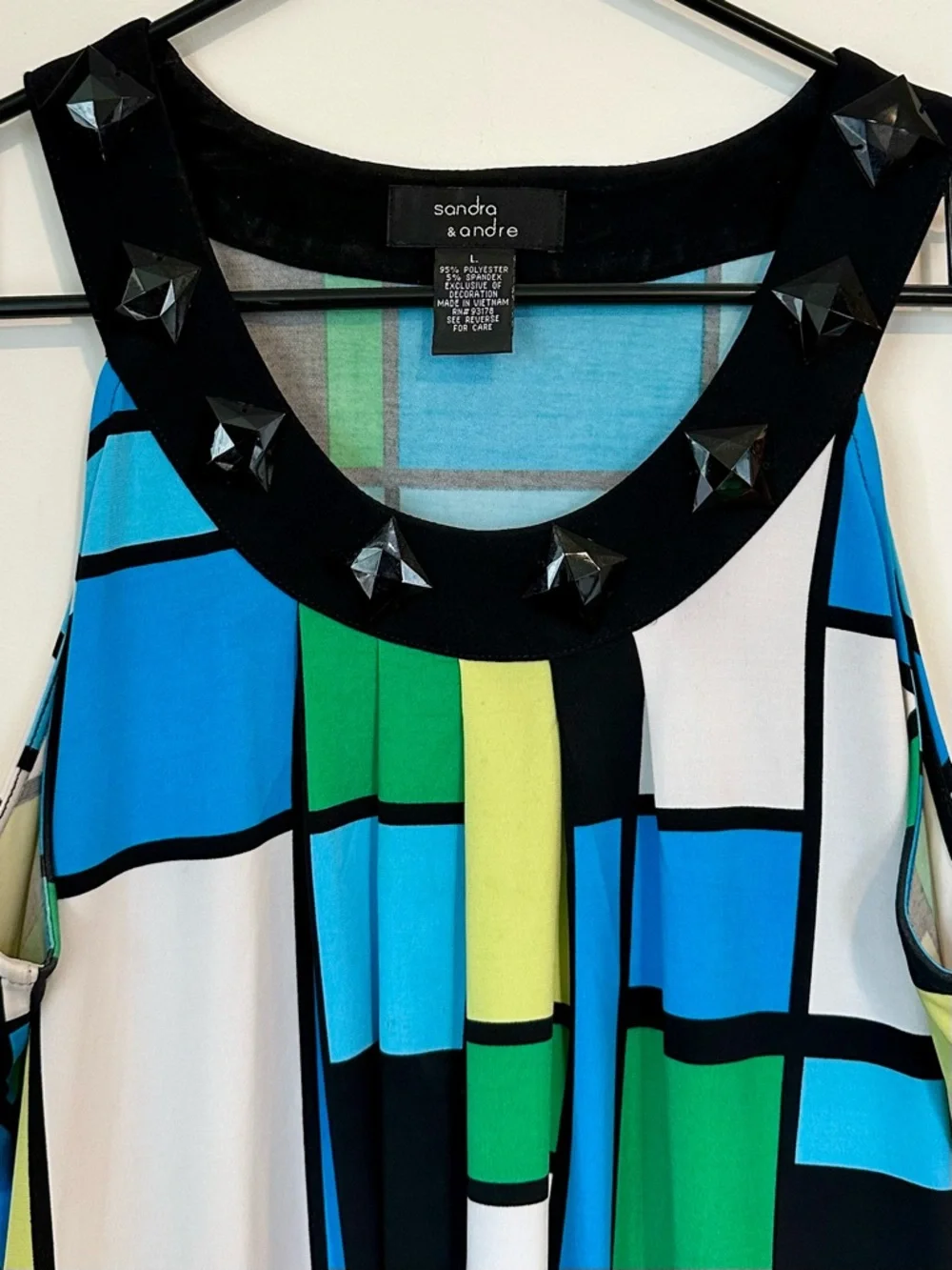 Sandra & Andre Blue & Green Geometric Sleeveless Tank with Black Bead Trim - L - Picture 3 of 6